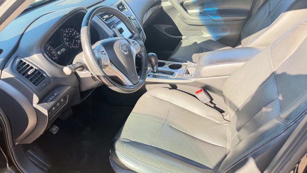 2014 Nissan Altima Image 11
