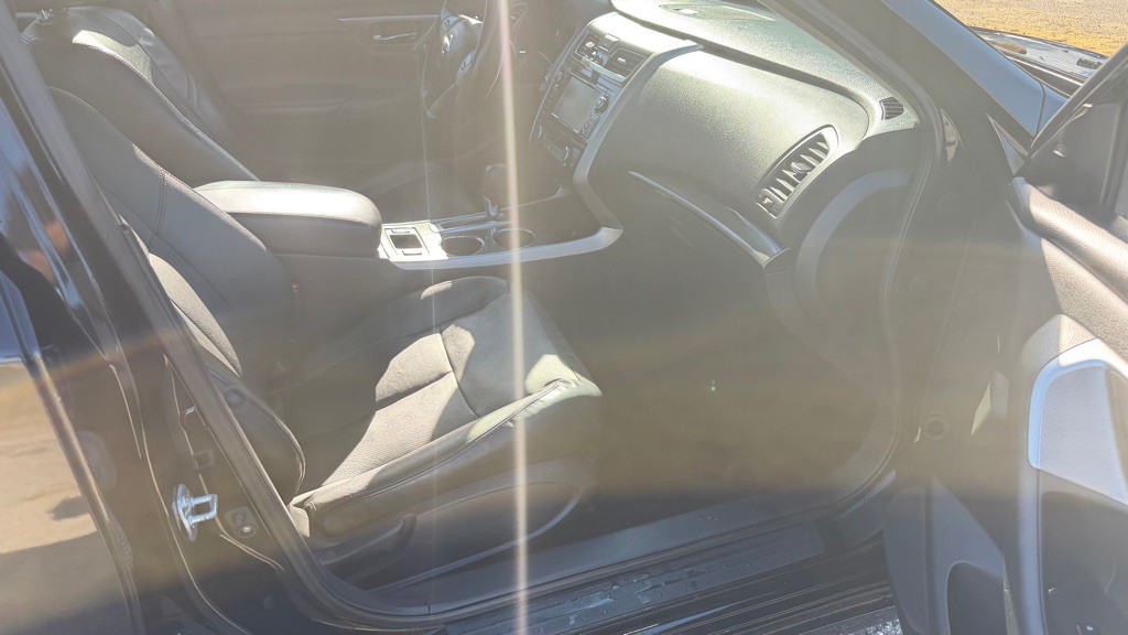 2014 Nissan Altima Image 15