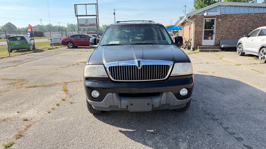 2004 Lincoln Aviator Image 2