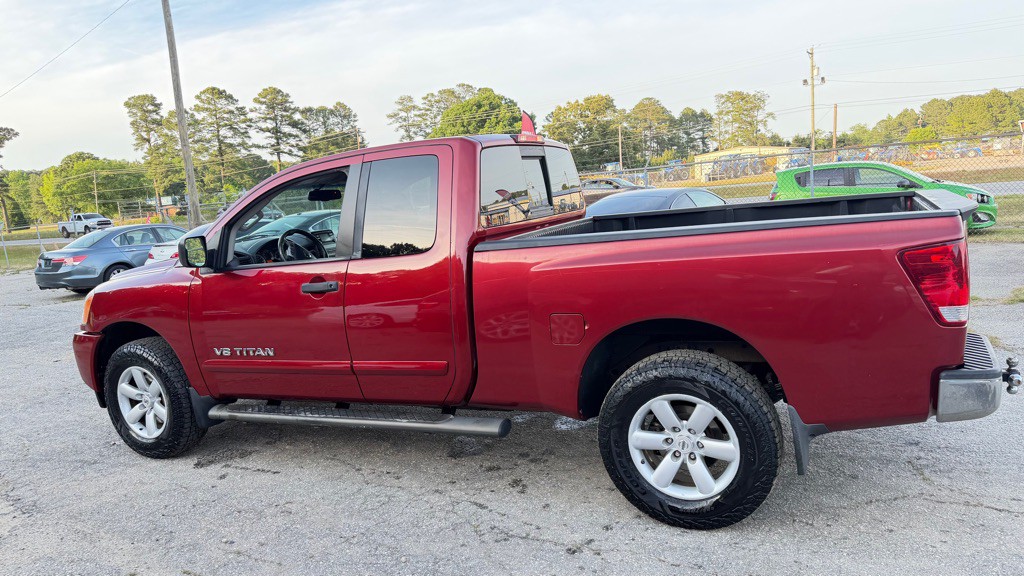 2013 Nissan Titan Image 8