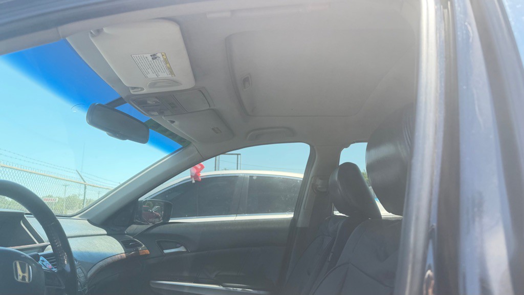 2008 Honda Accord Image 8
