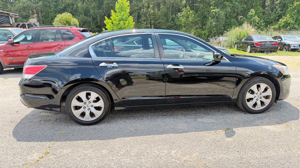 2009 Honda Accord Image 4