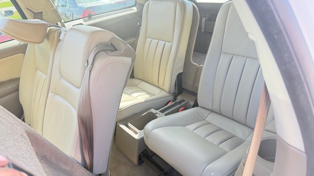 2013 Volvo XC90 Image 10