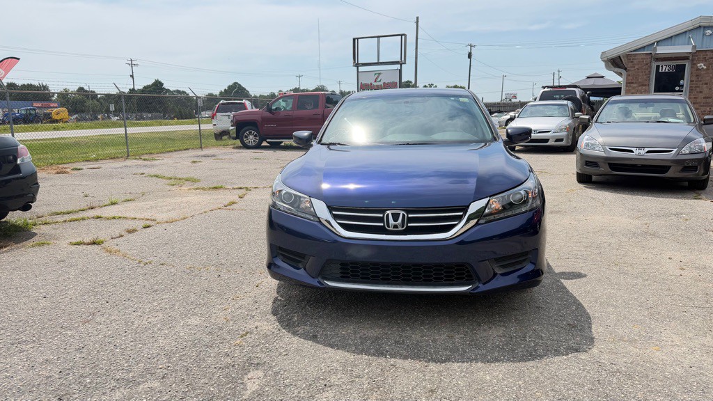 2015 Honda Accord Image 2