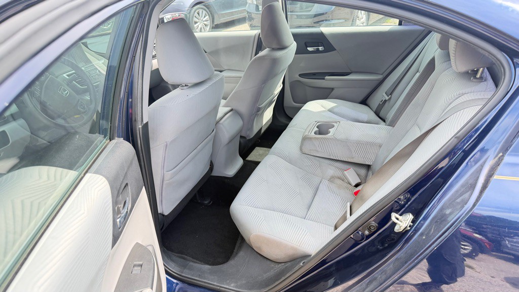 2015 Honda Accord Image 10