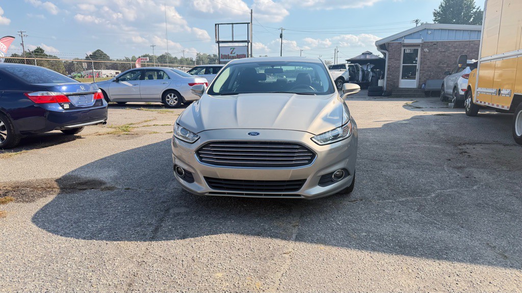 2015 Ford Fusion Image 2
