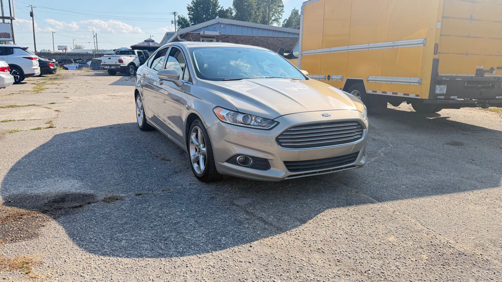 2015 Ford Fusion Image 3