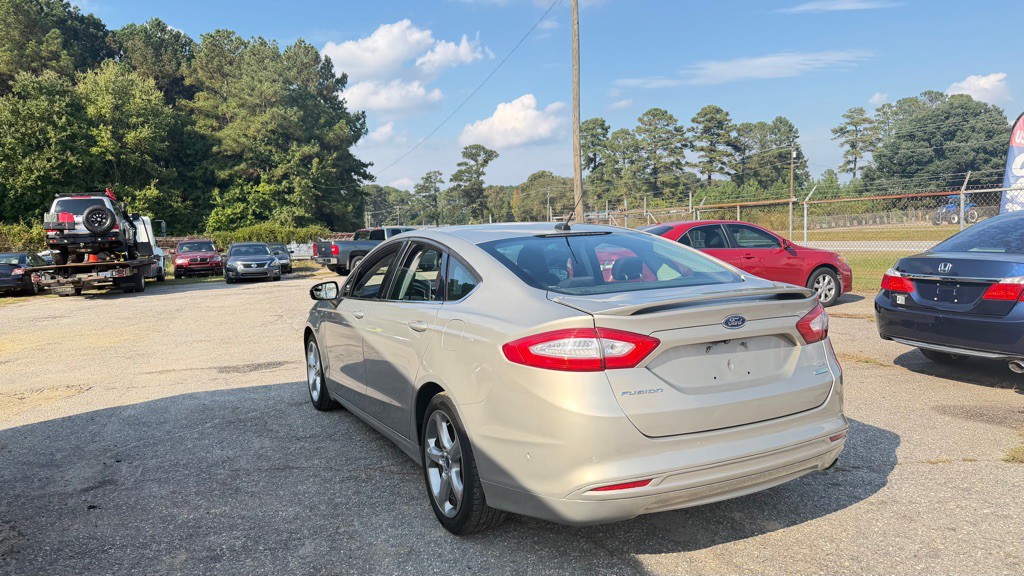 2015 Ford Fusion Image 7