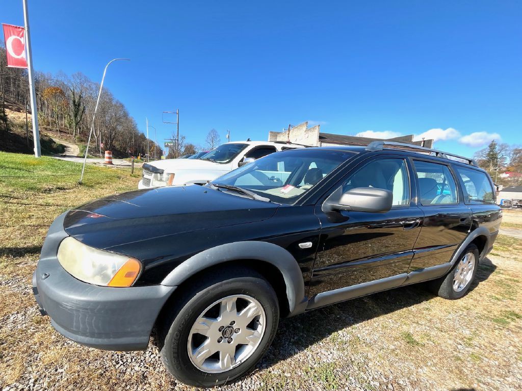 2006 Volvo XC70 Image 2