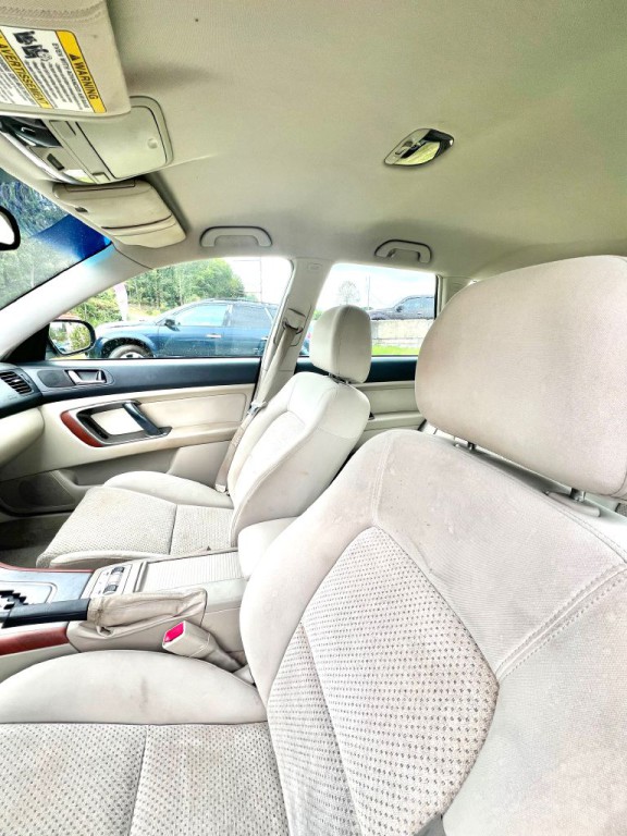 2005 Subaru Legacy Image 7