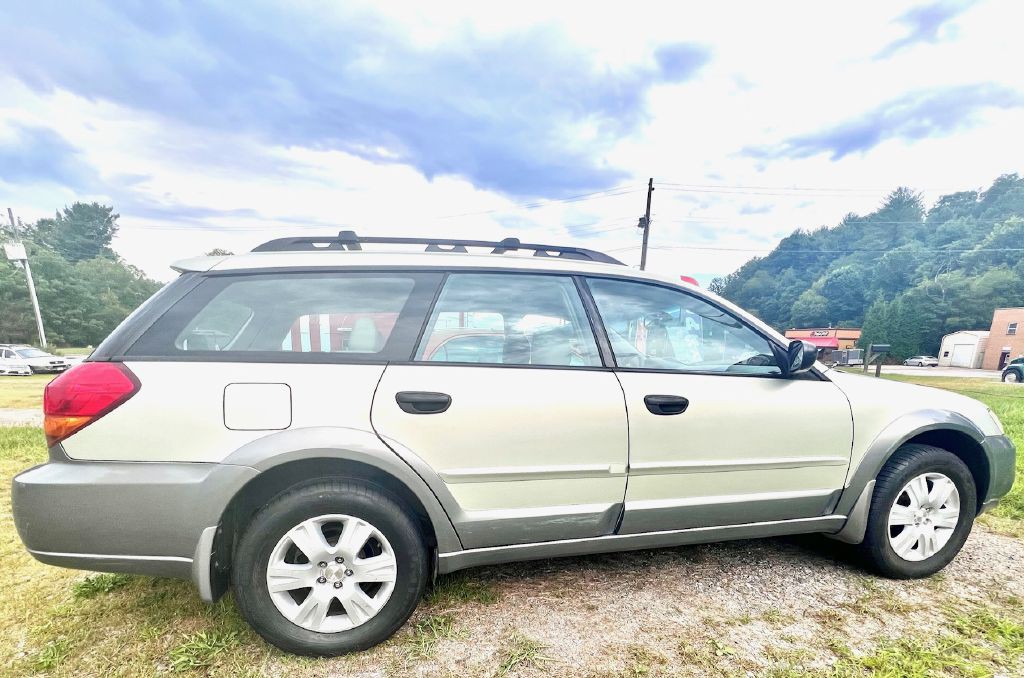 2005 Subaru Legacy Image 13