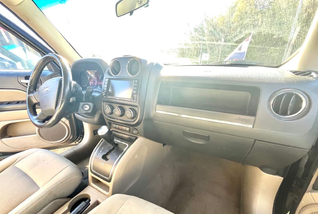 2010 Jeep Patriot Image 9