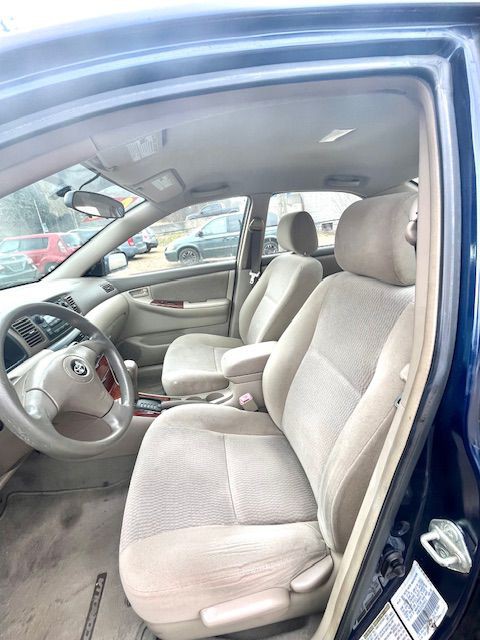 2005 Toyota Corolla Image 4