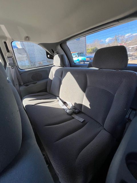 2007 Chrysler Town & Country Image 5