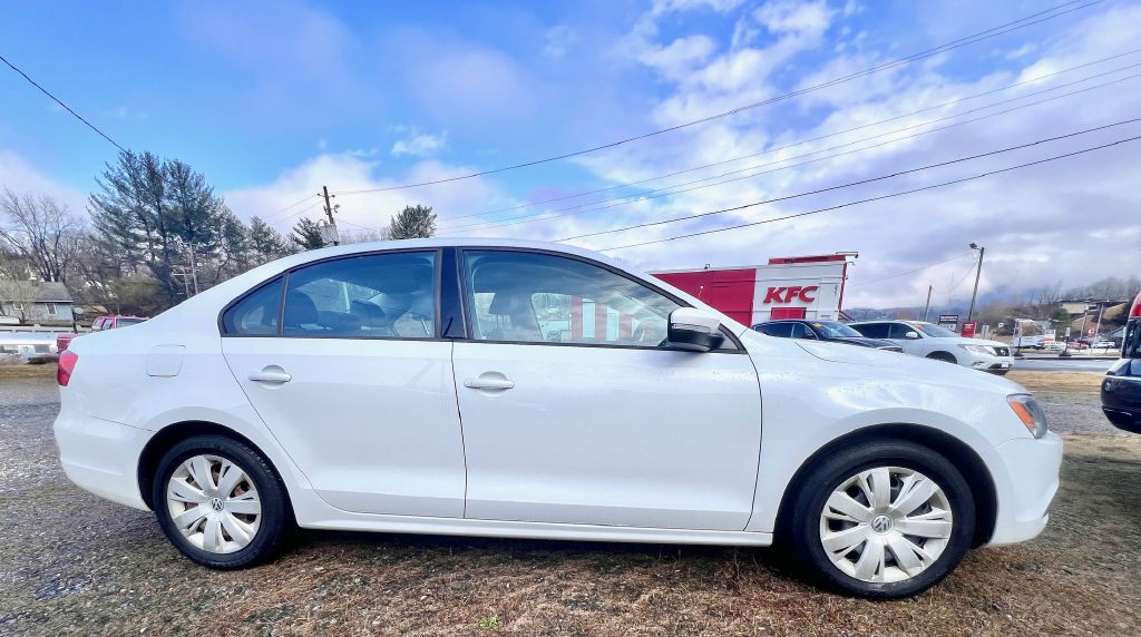 2014 Volkswagen Jetta Image 3