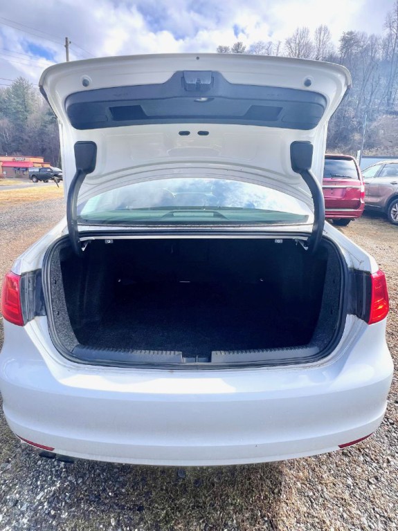 2014 Volkswagen Jetta Image 9