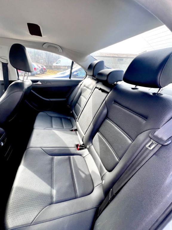 2014 Volkswagen Jetta Image 13