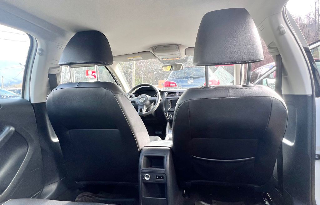 2014 Volkswagen Jetta Image 15