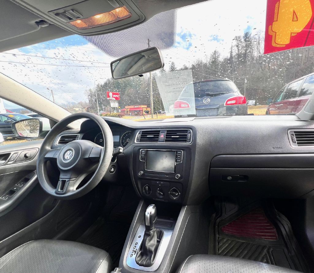 2014 Volkswagen Jetta Image 18