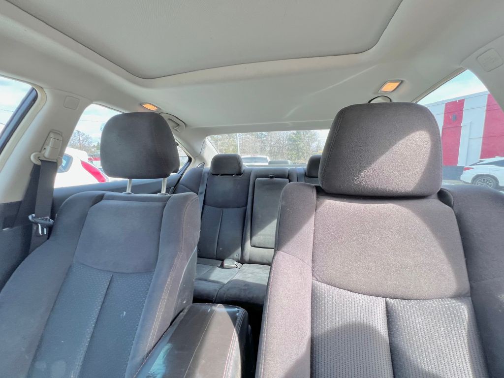 2014 Nissan Maxima Image 11