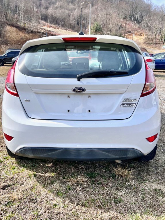 2017 Ford Fiesta Image 7