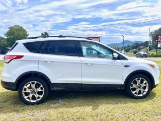 Image for 2015 Ford Escape SE ID: 7633521