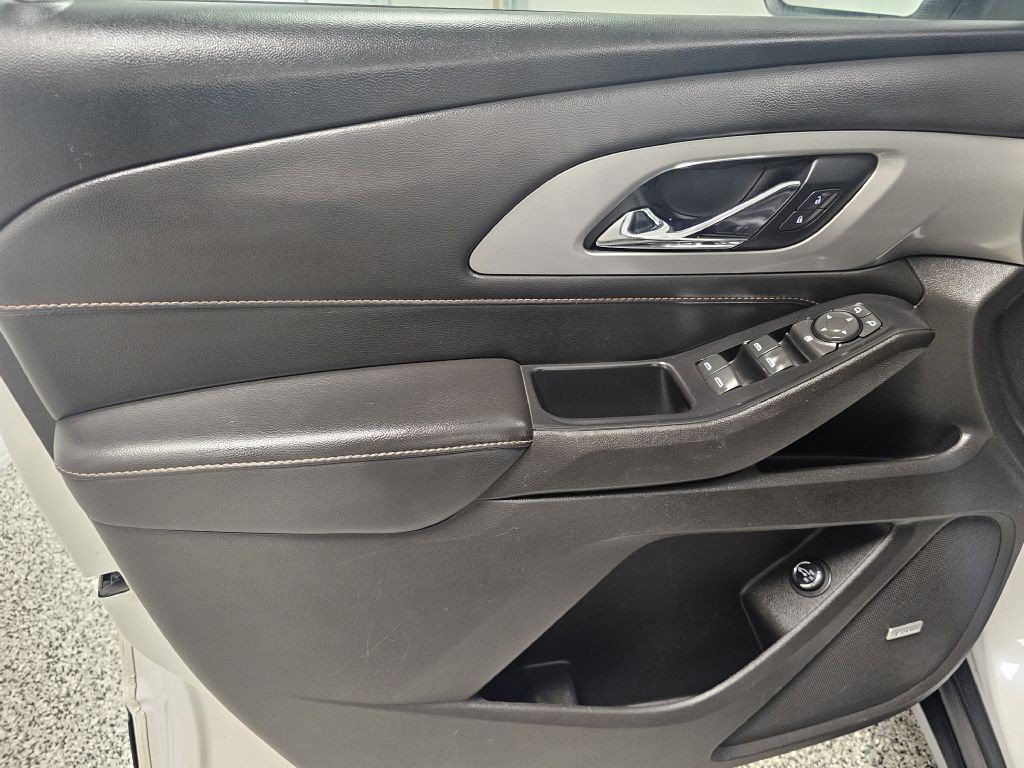 2021 Chevrolet Traverse Image 9