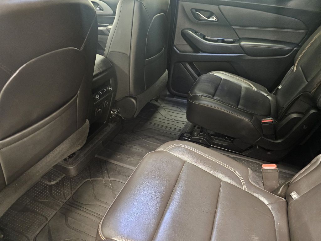 2021 Chevrolet Traverse Image 13