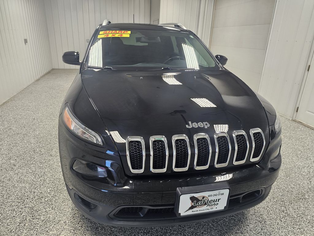 2017 Jeep Cherokee Image 3