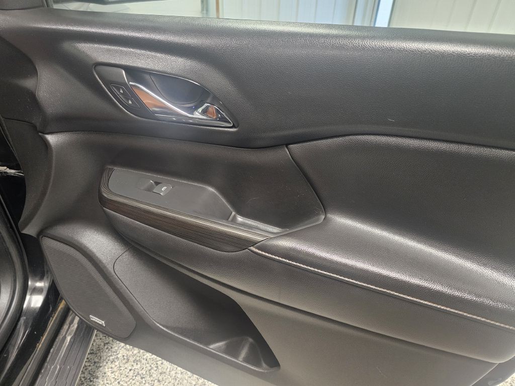 2017 GMC Acadia Image 15