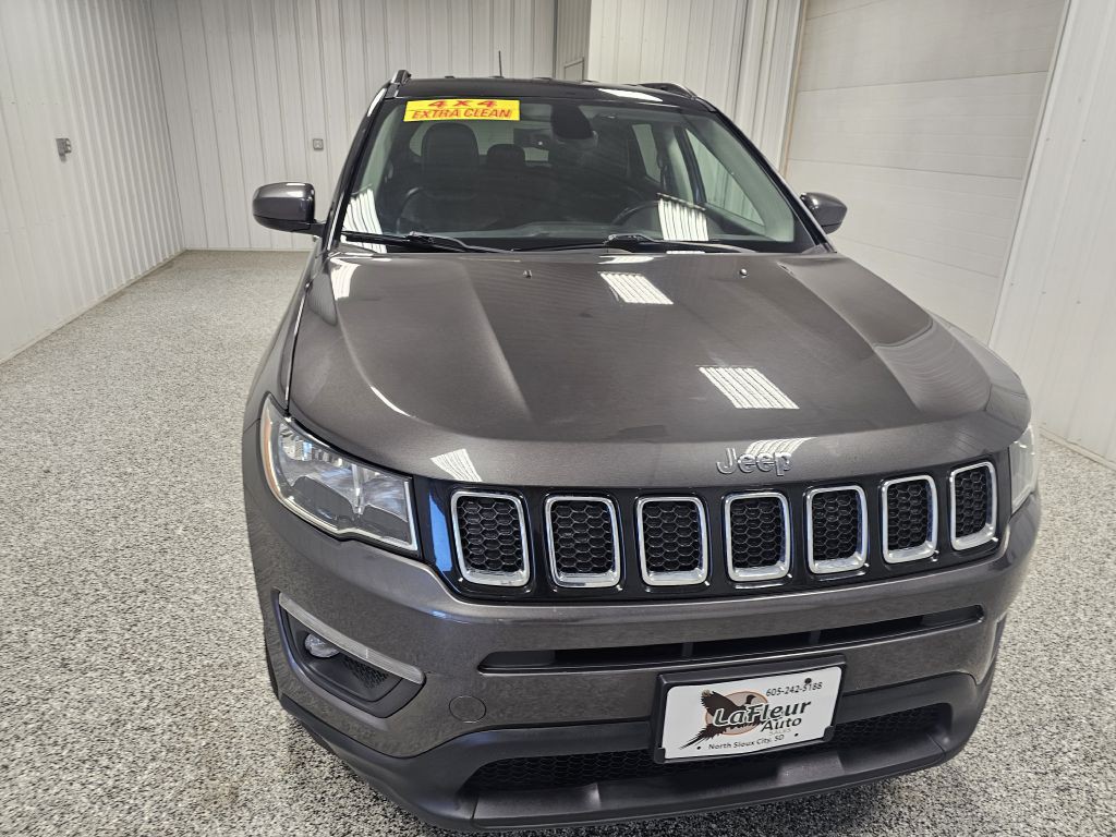 2018 Jeep Compass Image 3