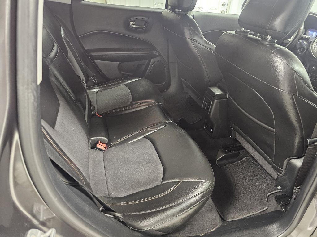 2018 Jeep Compass Image 14