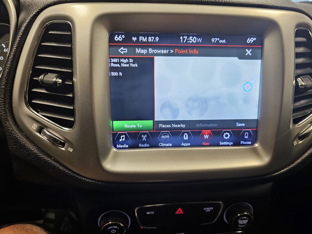 2018 Jeep Compass Image 22