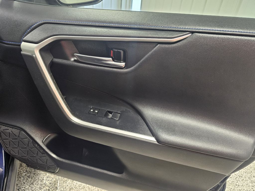 2021 Toyota Rav4 Image 16