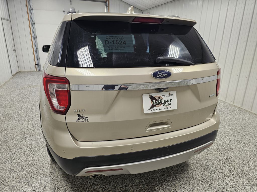 2017 Ford Explorer Image 5