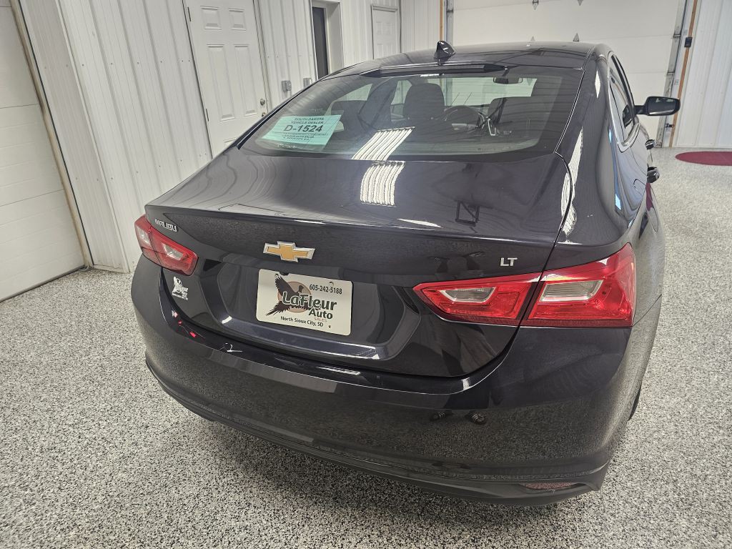2023 Chevrolet Malibu Image 6