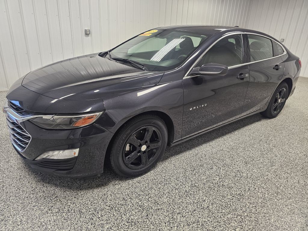 2023 Chevrolet Malibu Image 1