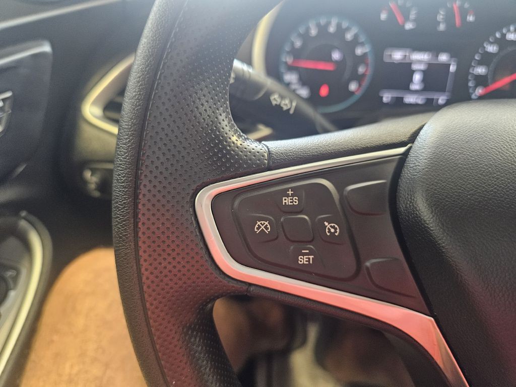 2022 Chevrolet Malibu Image 18