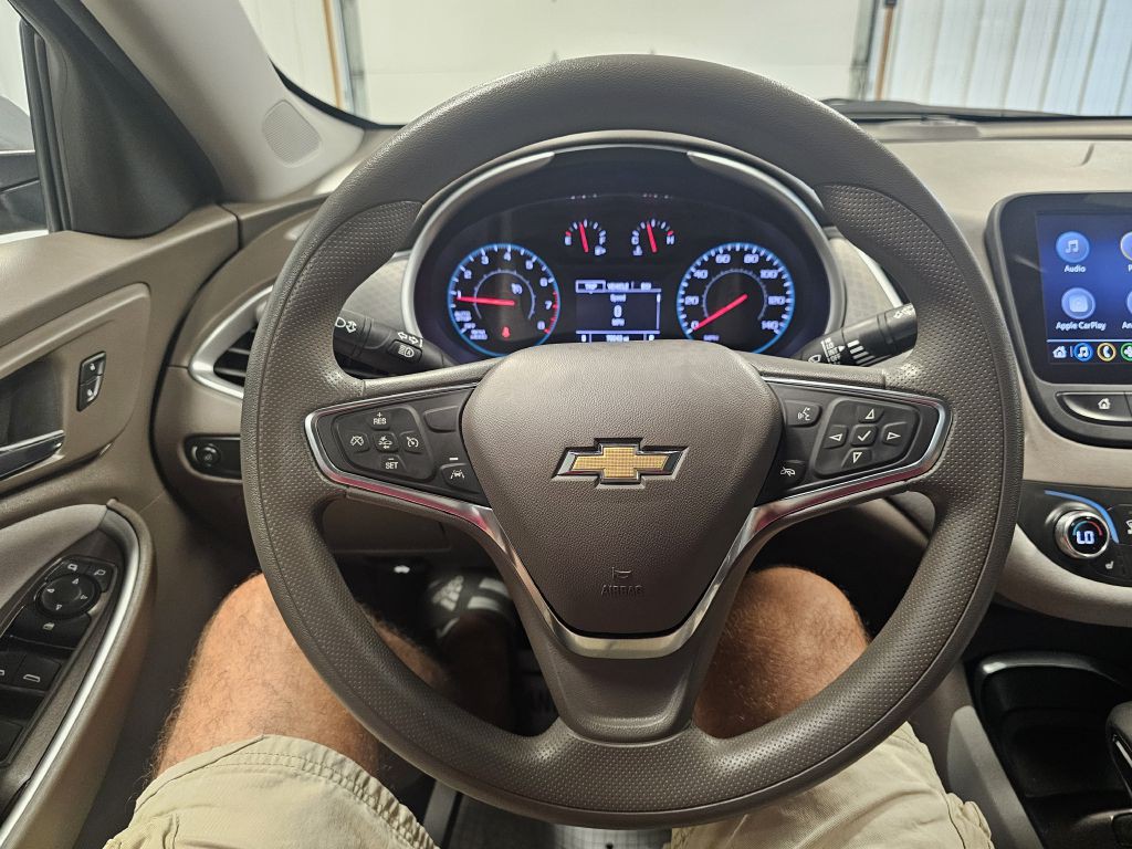 2024 Chevrolet Malibu Image 18