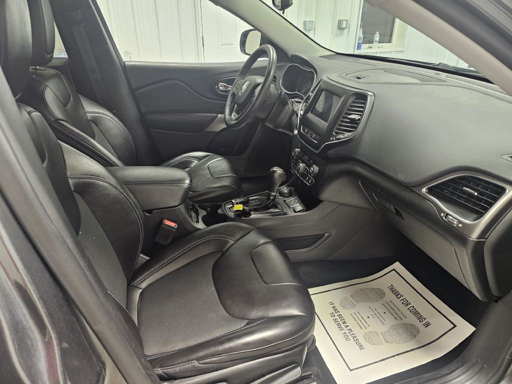 2021 Jeep Cherokee Image 16
