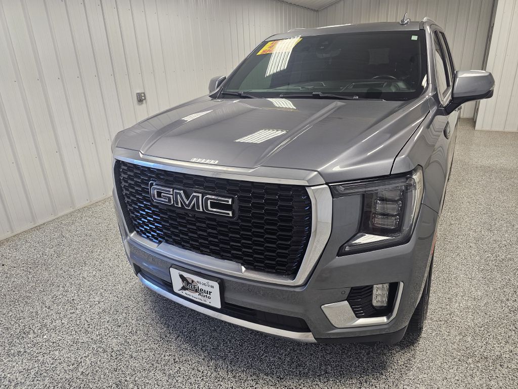 2021 GMC Yukon Image 4