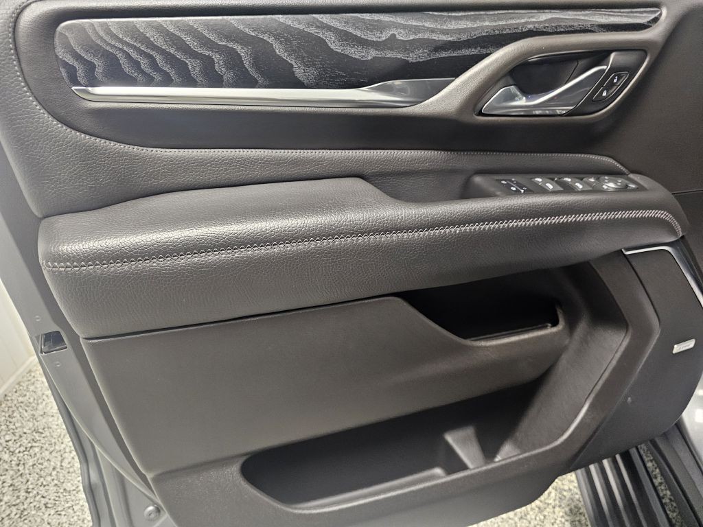 2021 GMC Yukon Image 9