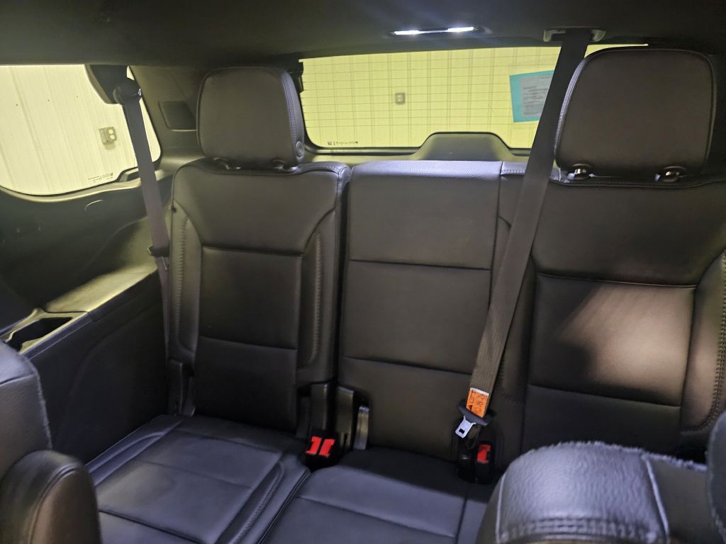 2021 GMC Yukon Image 12