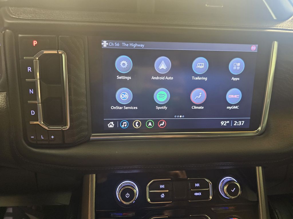 2021 GMC Yukon Image 26