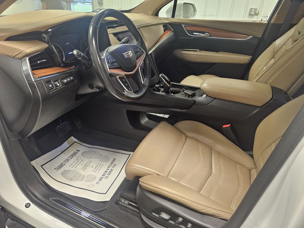 2017 Cadillac XT5 Image 10