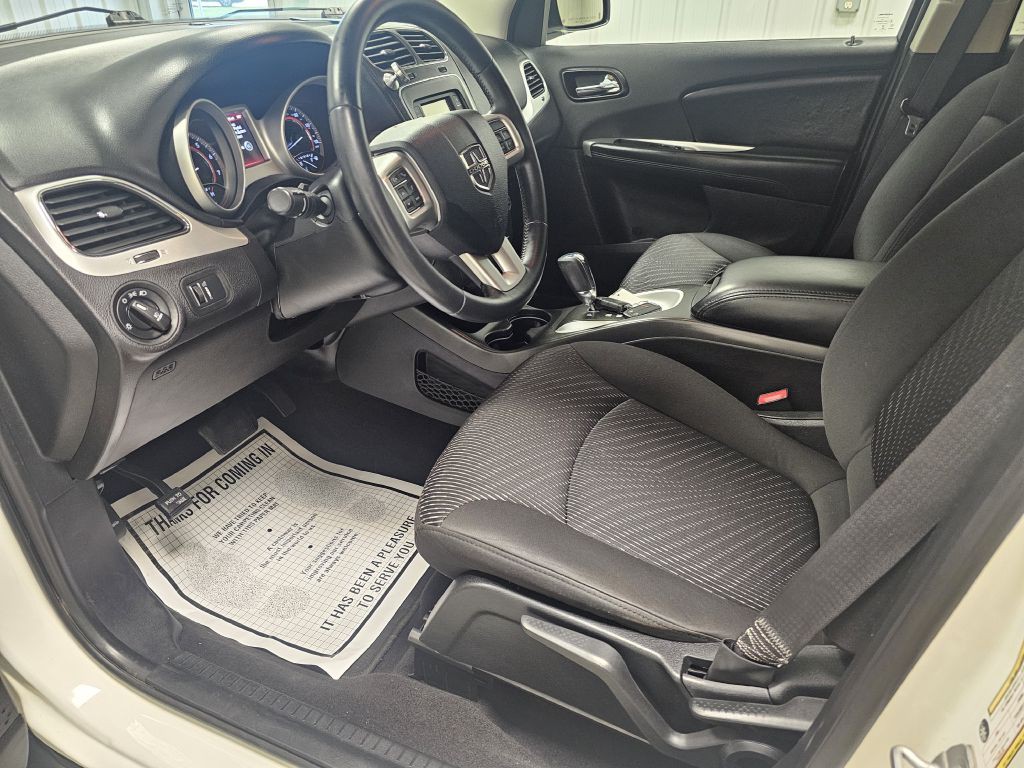2016 Dodge Journey Image 9