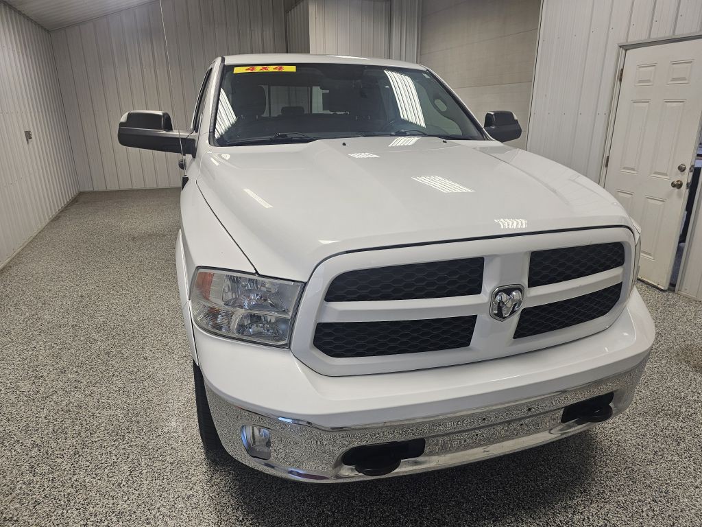 2016 RAM 1500 Image 3