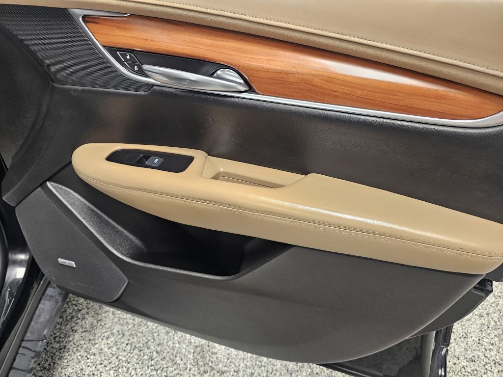 2017 Cadillac XT5 Image 16