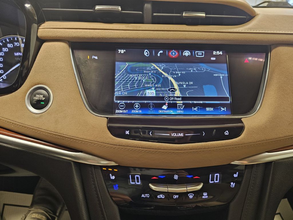 2017 Cadillac XT5 Image 24