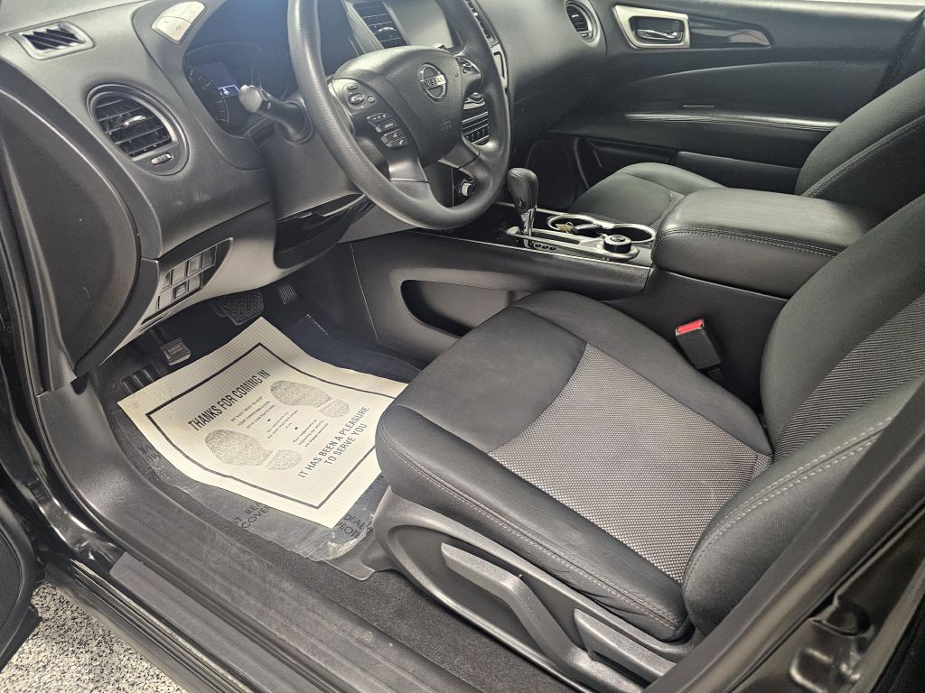 2020 Nissan Pathfinder Image 9